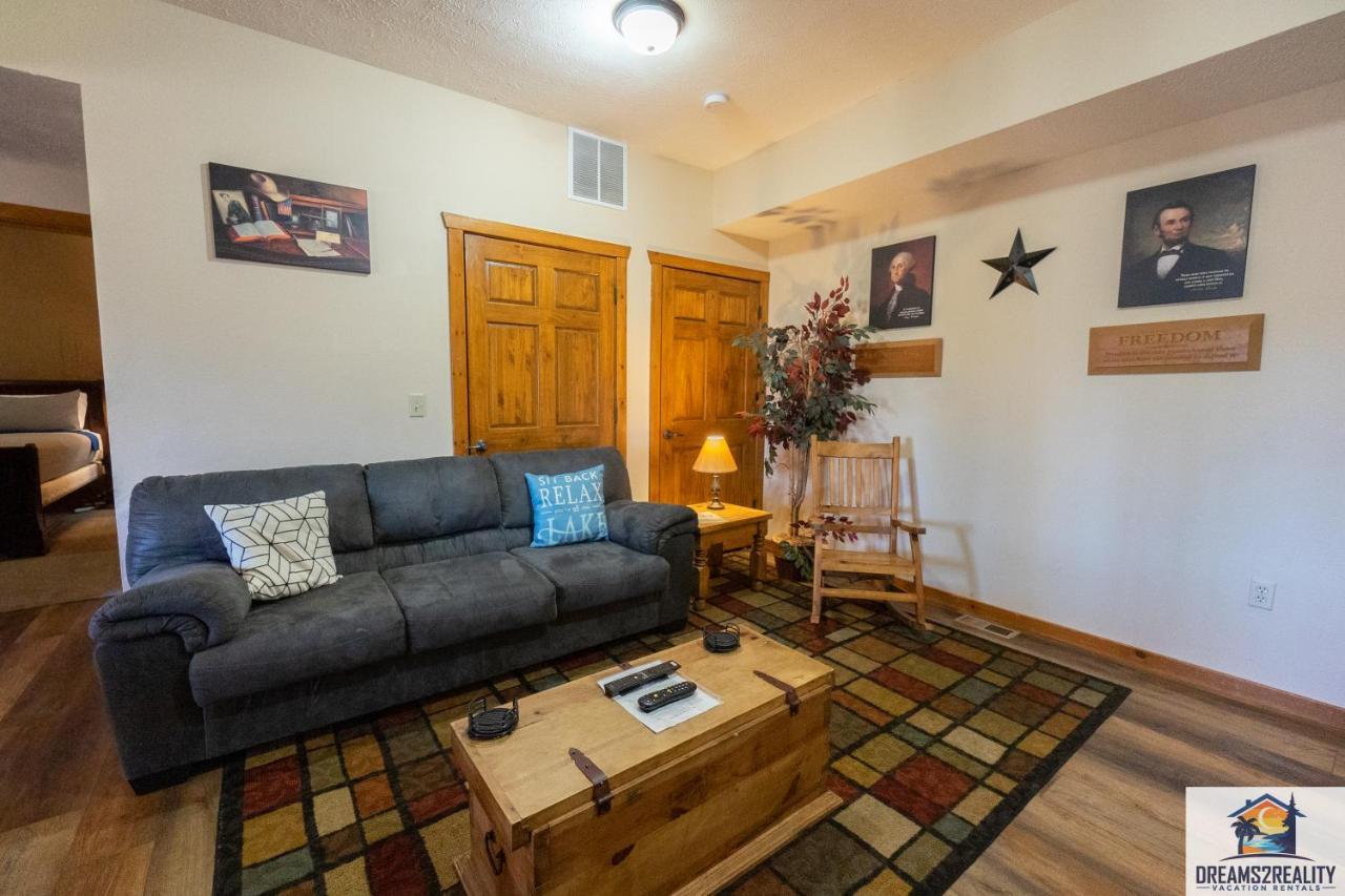 Forest Heights Lodge - 6Br - Pool Table - Near Silver Dollar City - Free Tickets Included Branson Kültér fotó